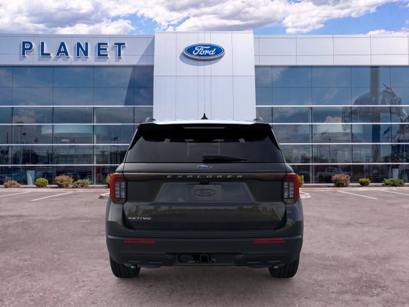 New 2026 Ford Explorer Active RWD image 6
