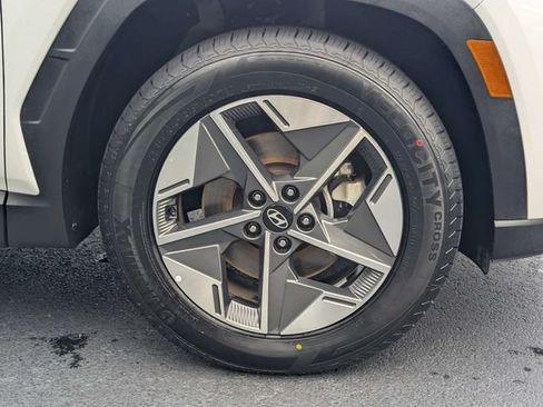 Used 2025 Hyundai Tucson SEL FWD image 10