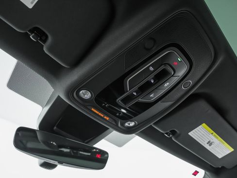 Used 2024 Audi RS Q8 image 74