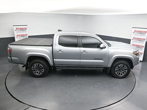 Used 2023 Toyota Tacoma TRD Sport AWD/4WD image 27