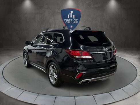 Used 2019 Hyundai Santa Fe XL image 3