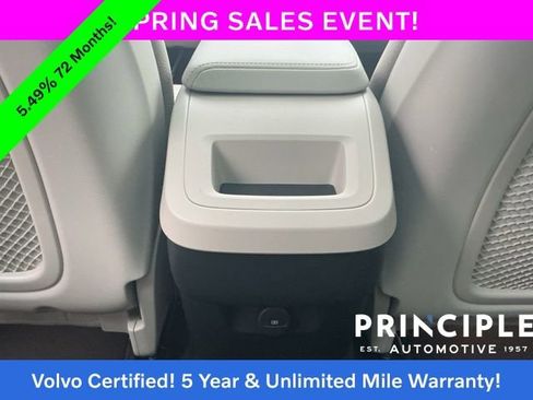 Certified 2023 Volvo XC60 B5 Plus image 36