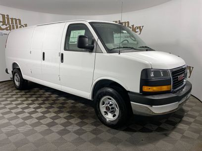 New 2025 GMC Savana 3500 Extended w/ Driver Convenience Package
