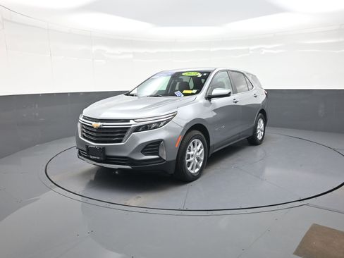 Used 2023 Chevrolet Equinox LT image 7