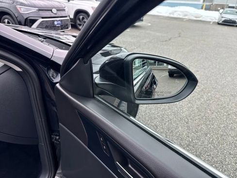 Certified 2024 Volkswagen Jetta SE image 34