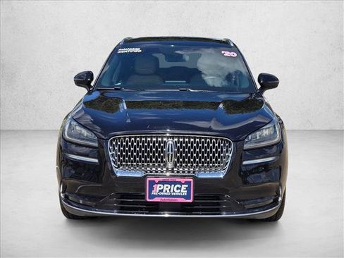 Used 2020 Lincoln Corsair Reserve w/ Rear Removable Package Tray FWD image 2