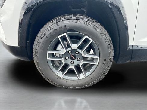 New 2026 GMC Terrain AT4 image 23
