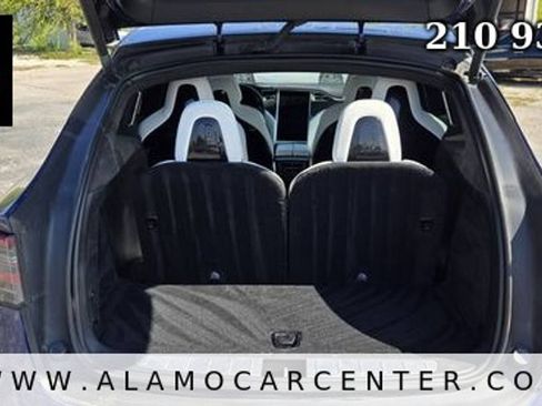 Used 2017 Tesla Model X 100D AWD/4WD image 28