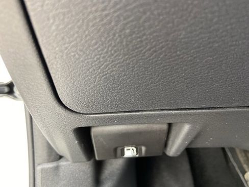 Used 2023 Nissan Sentra SV image 44