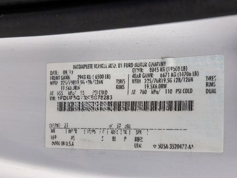 Used 2019 Ford F550 2WD Regular Cab Super Duty image 24