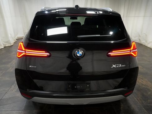 Certified 2025 BMW X3 xDrive30i w/ Premium Package image 4