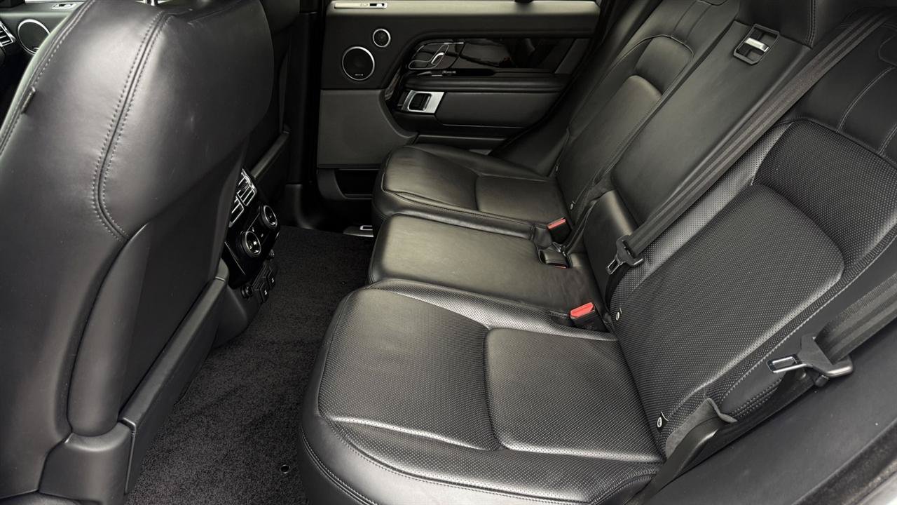 Used 2021 Land Rover Range Rover P525 Westminster Edition AWD/4WD image 33