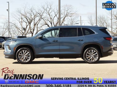Used 2025 Buick Enclave Preferred image 4