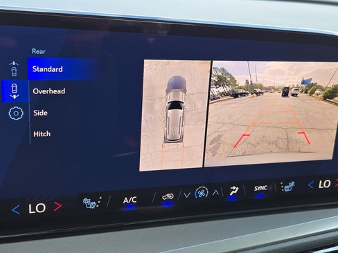 New 2026 Chevrolet Traverse LT w/ Driver Confidence Package image 27