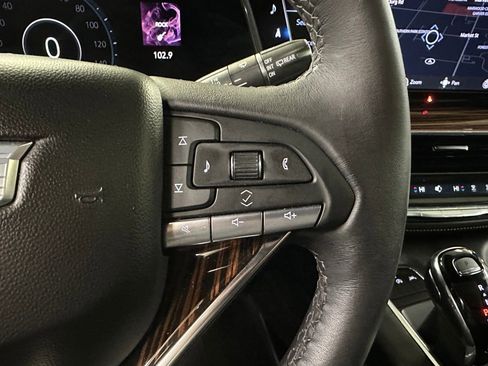 Certified 2024 Cadillac Escalade Premium Luxury image 14