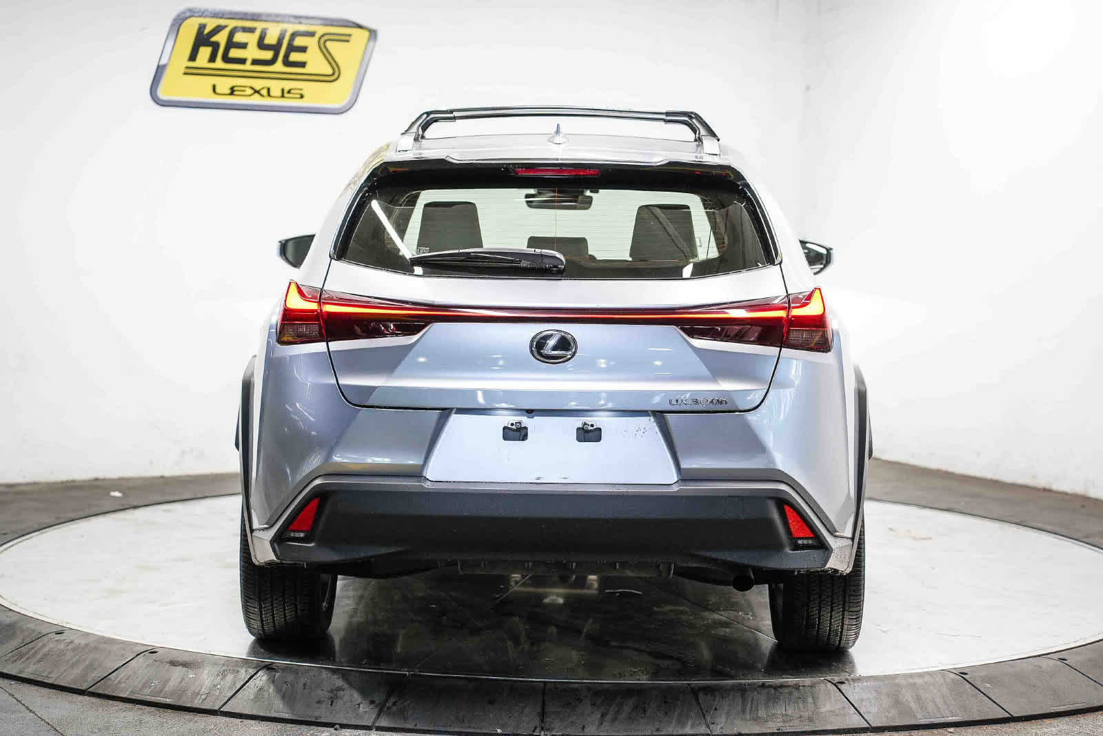 Certified 2025 Lexus UX 300h FWD w/ Accessory Package (Z2) image 3