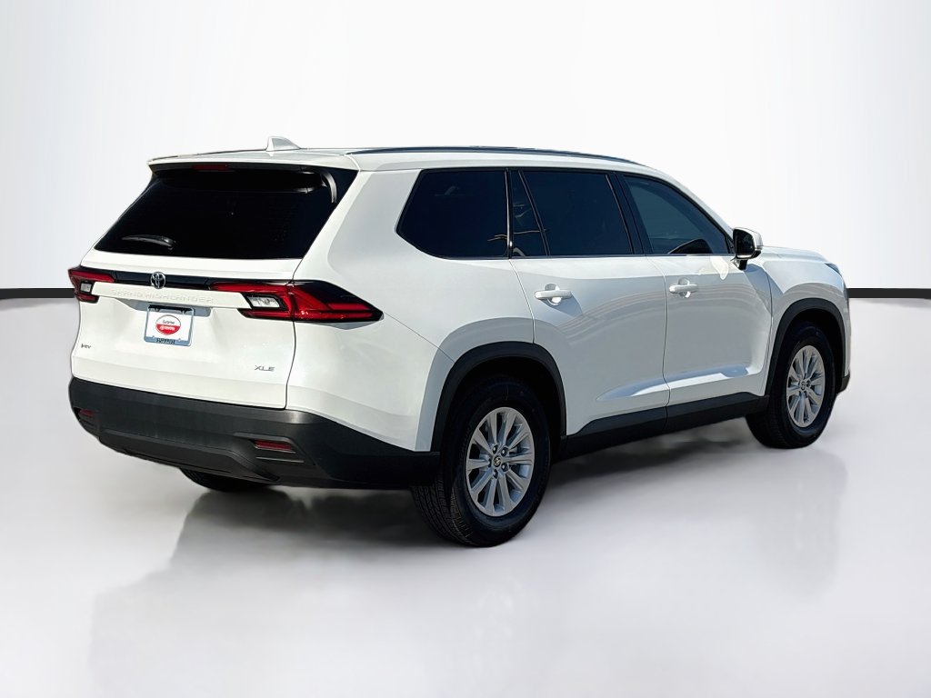 New 2026 Toyota Grand Highlander XLE FWD image 5