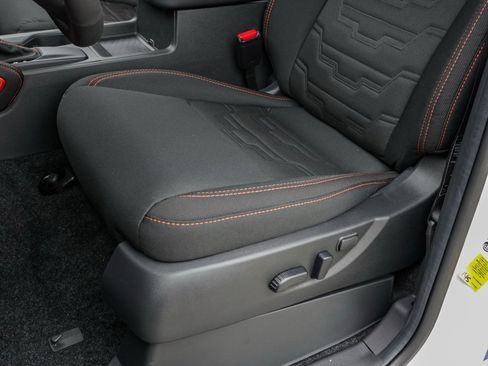 New 2026 Nissan Frontier Pro-X image 17