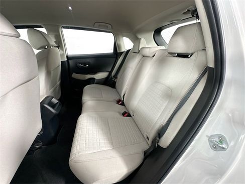 Used 2023 Honda HR-V LX image 23