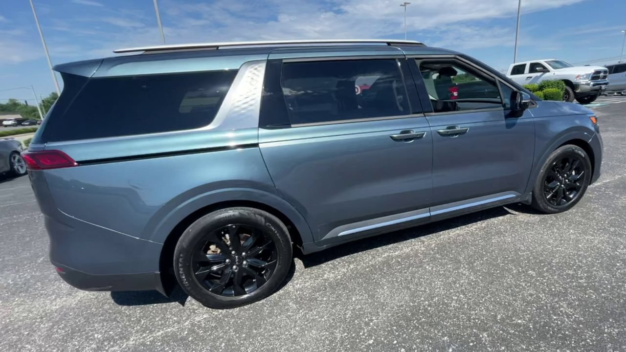 Used 2024 Kia Carnival SX Prestige FWD image 8