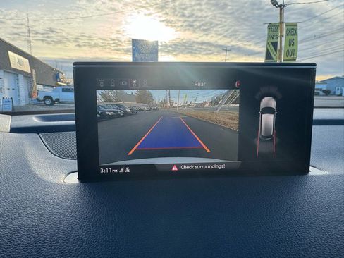 Used 2018 Audi Q7 3.0T Prestige w/ Prestige Package image 23