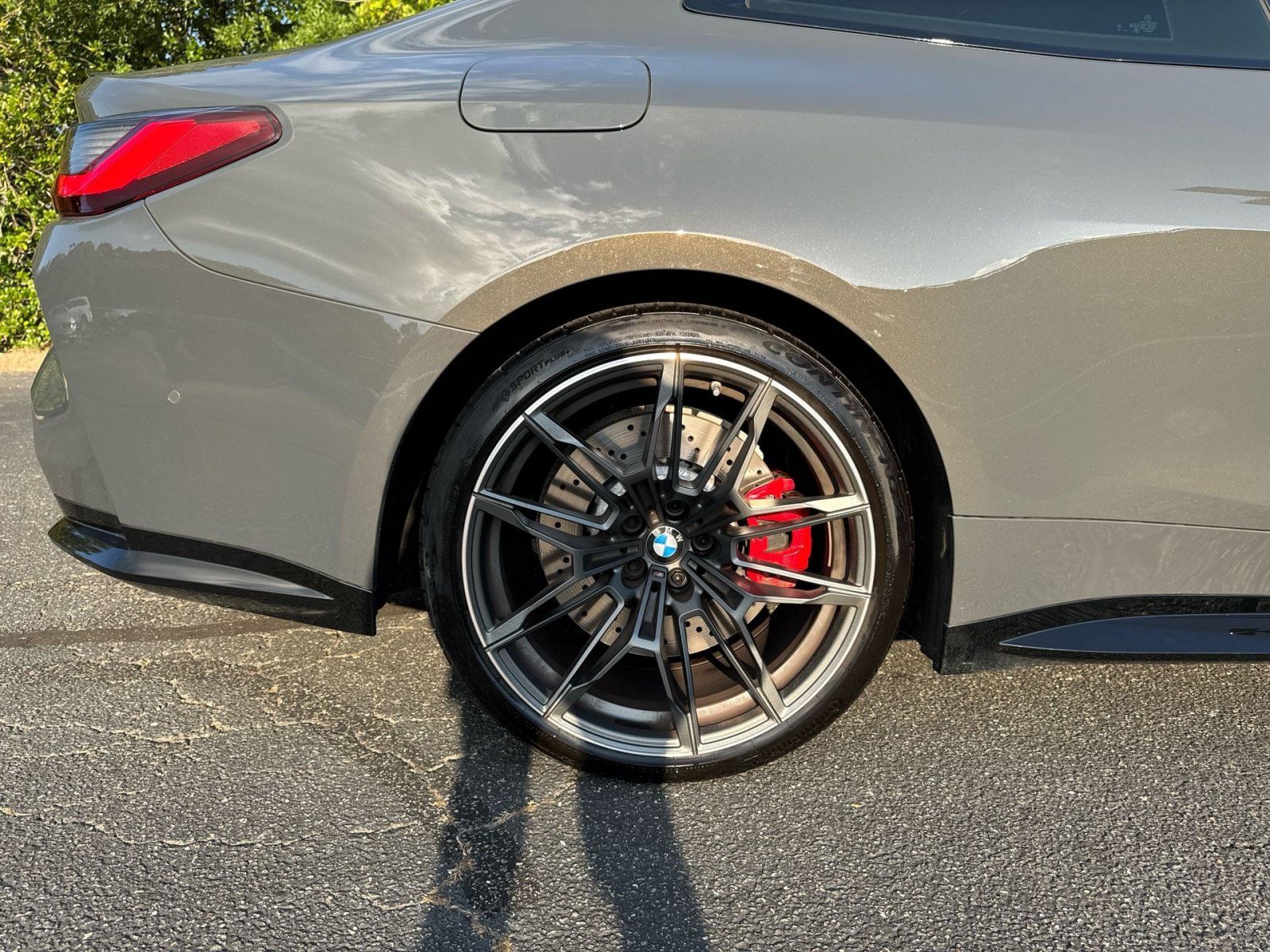 Used 2024 BMW M4 Coupe w/ Executive Package RWD image 31
