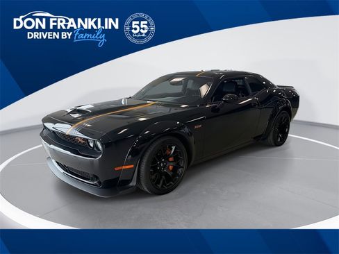 Used 2023 Dodge Challenger R/T Scat Pack image 1