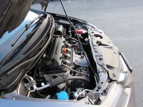 Used 2015 Honda Civic LX image 32