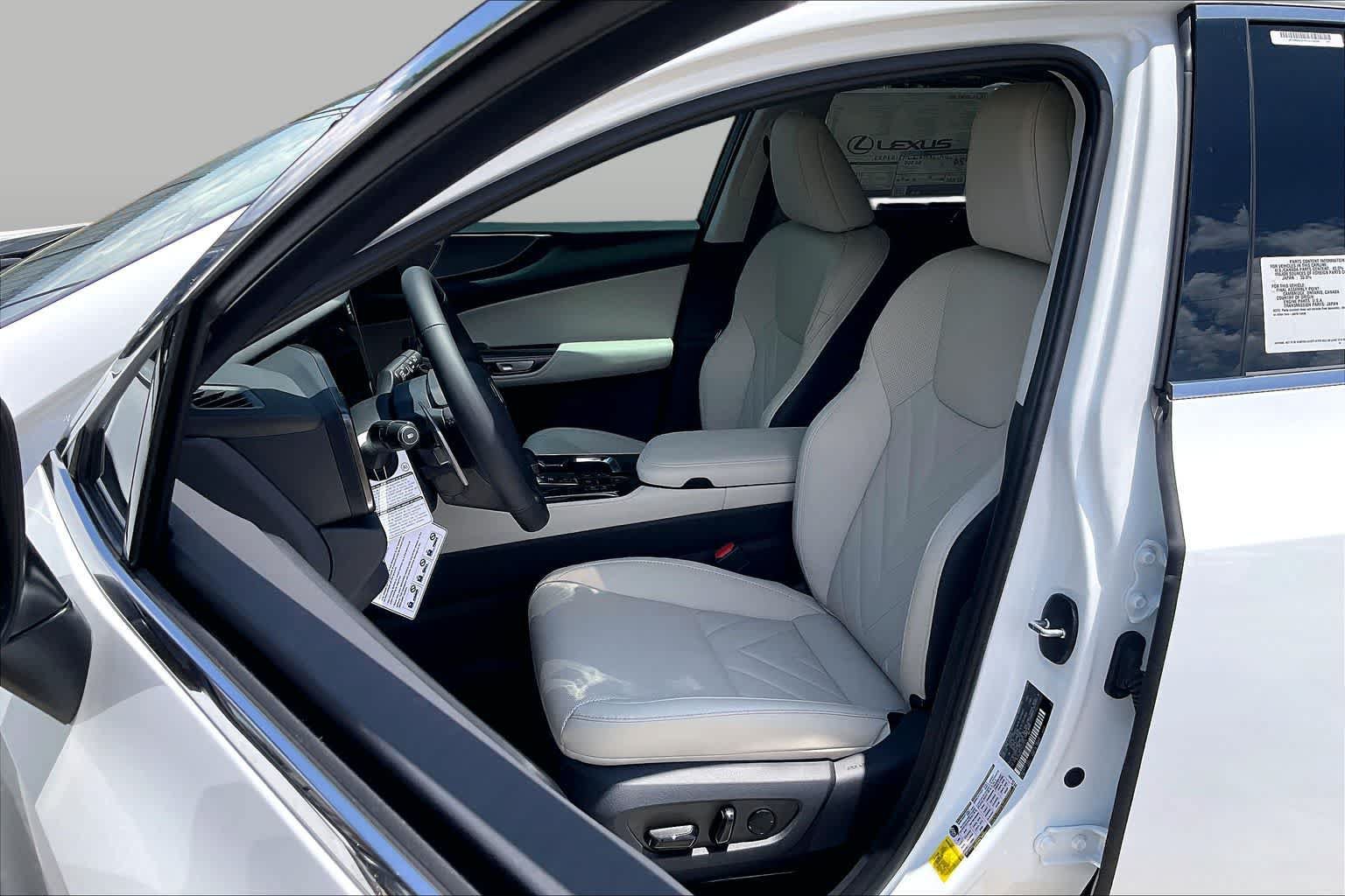 New 2026 Lexus NX 350 AWD w/ Luxury Package image 16