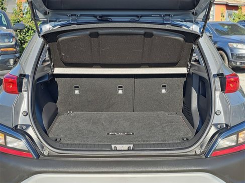 Certified 2023 Hyundai Kona SEL w/ Convenience Package image 12