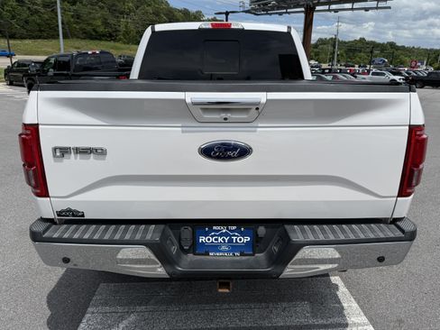Used 2016 Ford F150 Lariat w/ Equipment Group 502A Luxury AWD/4WD image 6