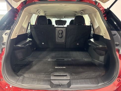 Used 2016 Nissan Rogue S AWD/4WD image 27