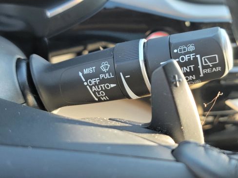 Certified 2023 Acura MDX SH-AWD w/ Technology Package image 15