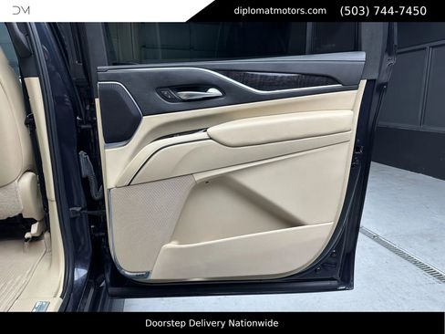 Used 2022 Cadillac Escalade ESV Premium Luxury w/ LPO, Floor Liner Package image 42