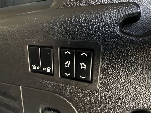 Used 2020 GMC Yukon XL Denali w/ Denali Ultimate Package AWD/4WD image 46