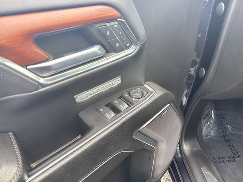 Used 2022 GMC Sierra 1500 Denali AWD/4WD image 11