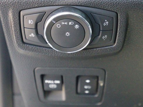 Used 2020 Ford F150 Lariat image 19