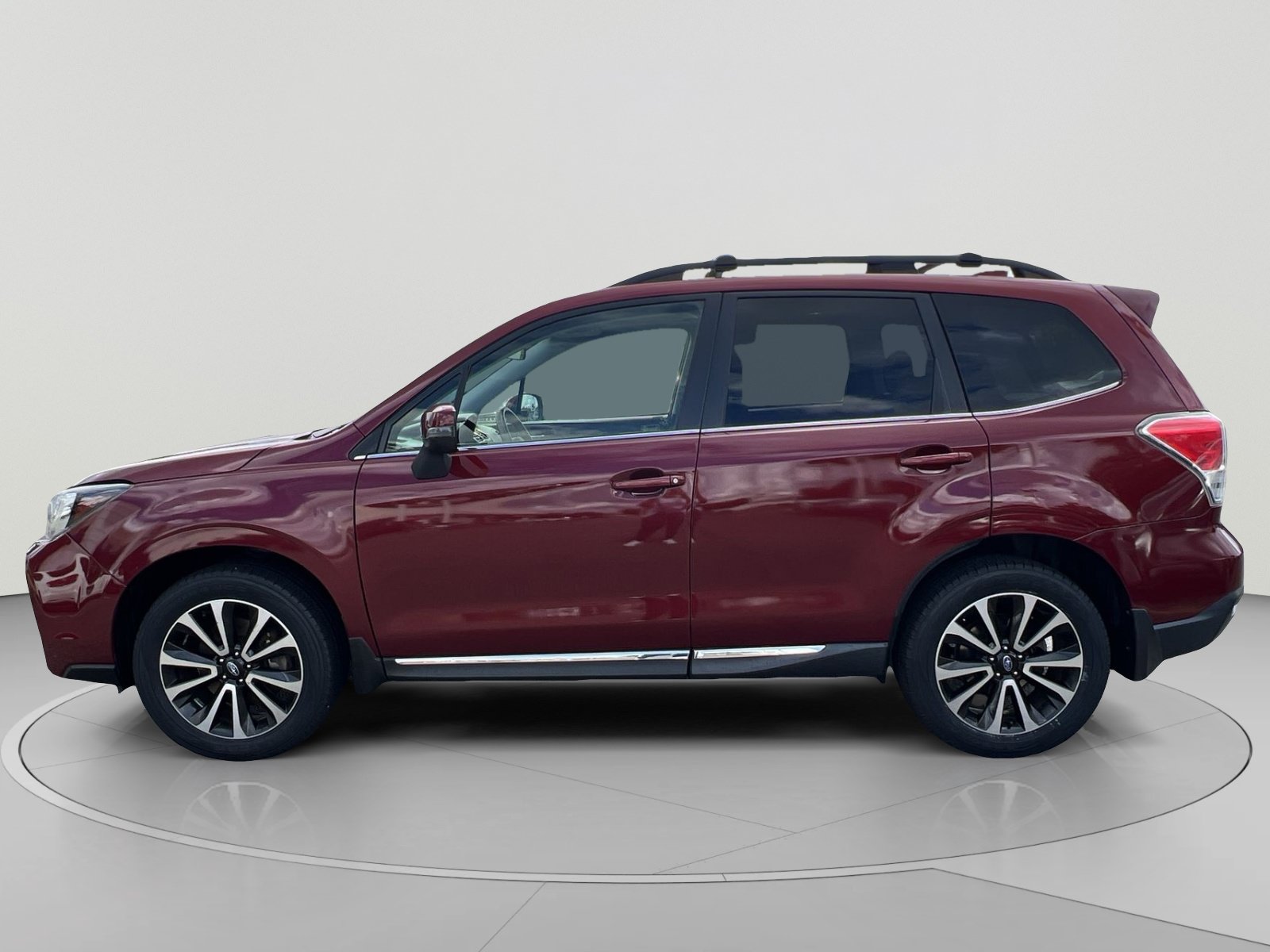 Used 2017 Subaru Forester 2.0XT Touring AWD/4WD image 2