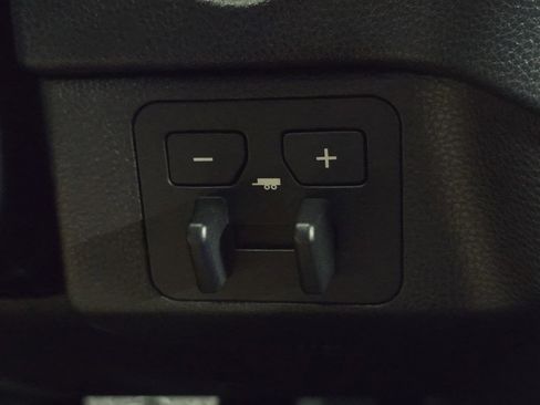 New 2026 Toyota Tundra SR5 image 9