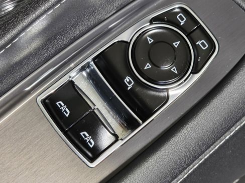 Used 2024 Chevrolet Corvette Stingray Preferred Cpe w/ Z51 Performance Package image 29