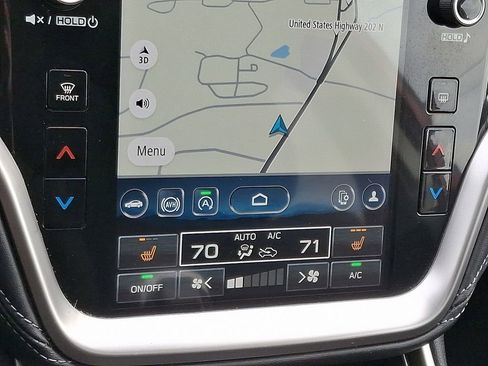 Used 2024 Subaru Outback Premium w/ Popular Package #1A image 18