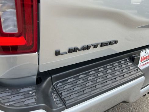 New 2026 RAM 2500 Limited image 25