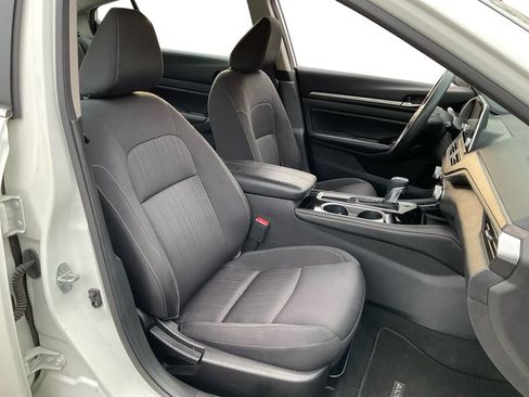 Used 2023 Nissan Altima 2.5 SV image 27
