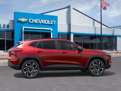 New 2026 Chevrolet Trax RS w/ Driver Confidence Package FWD image 42