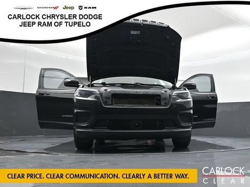 Used 2021 Jeep Cherokee Latitude FWD image 54