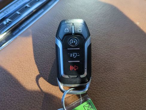 Used 2016 Ford F150 Limited w/ Trailer Tow Package image 30