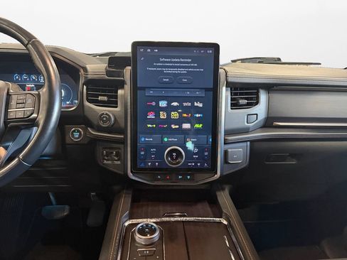 Used 2023 Ford Expedition Max Platinum AWD/4WD image 10