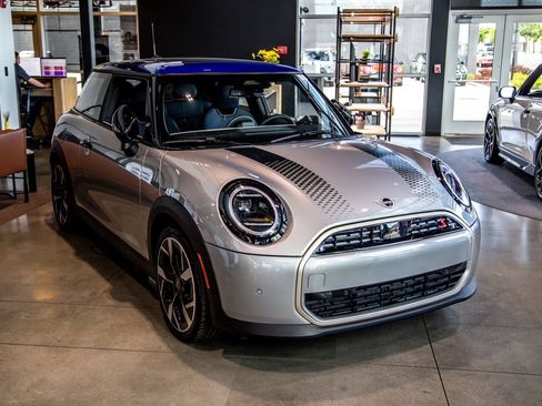 New 2026 MINI Cooper S FWD image 5