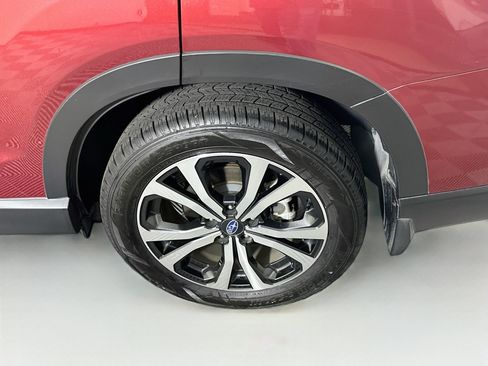 Used 2020 Subaru Forester Limited AWD/4WD image 11