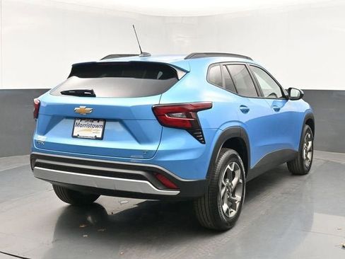 New 2026 Chevrolet Trax LT w/ Driver Confidence Package FWD image 14